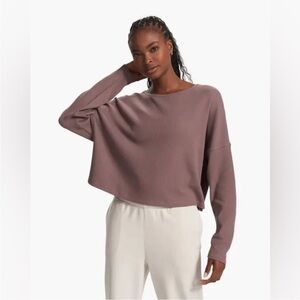 Vuori✨ Slouchy Long Sleeve Tee in Mauve | Size M/L